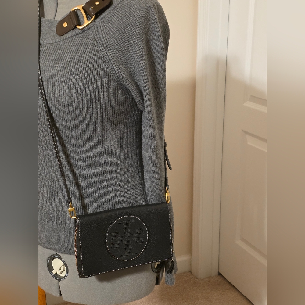 Tory Burch Leather Perforated Crossbody Wallet
